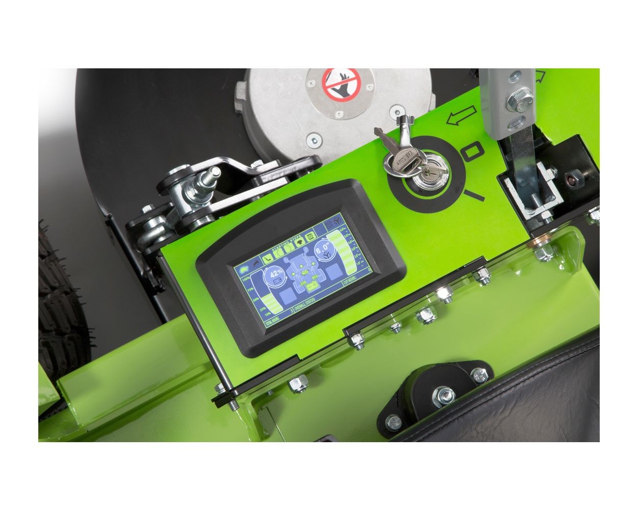 Rent the Zeroturn commercial mower Electric 60" Paradise Rental